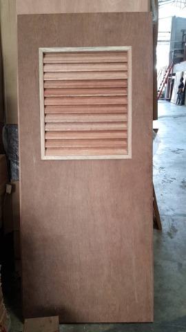 ประตูไม้สัก พิจิตร